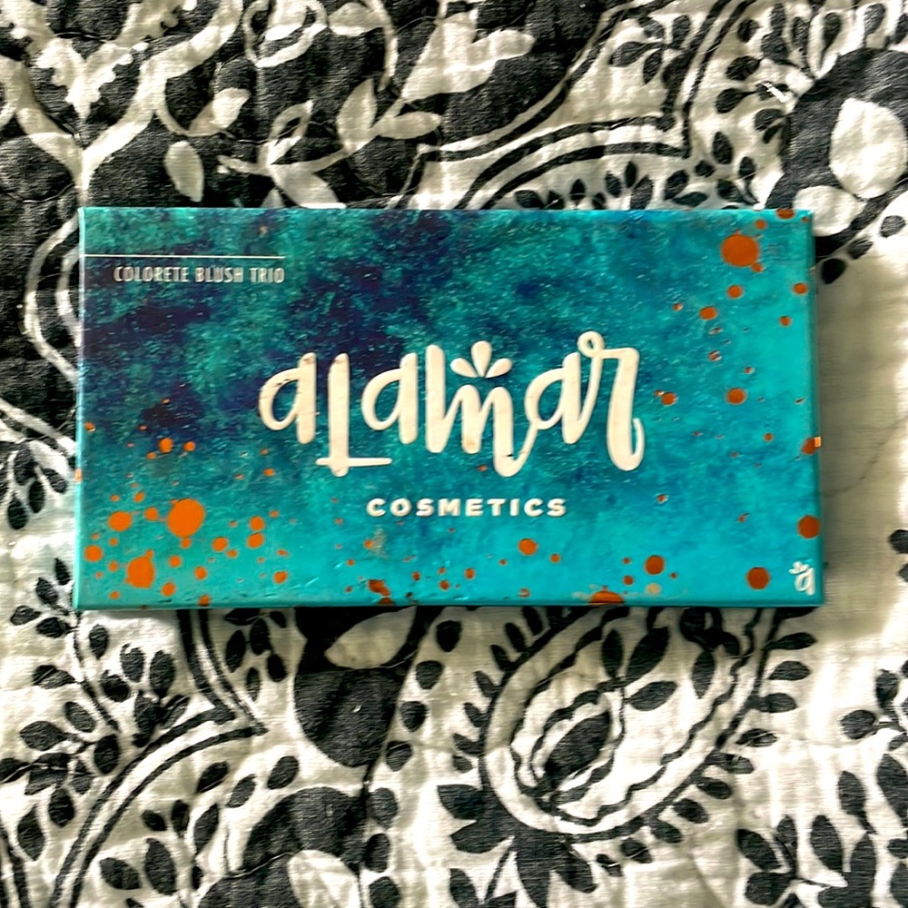 Alamar cosmetics blush palette